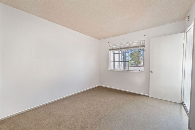 23301 La Crescenta, Mission Viejo, CA 92691