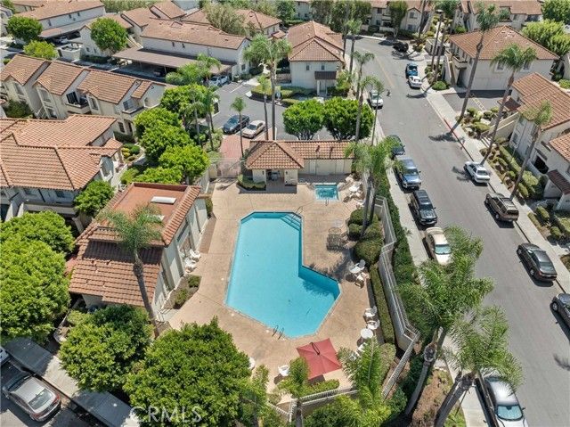 23301 La Crescenta, Mission Viejo, CA 92691