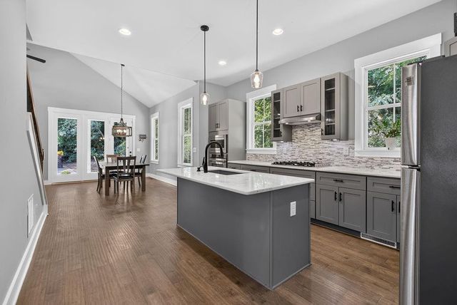 54 Roscoe Road, Newnan, GA 30263