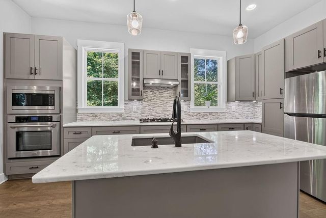 54 Roscoe Road, Newnan, GA 30263