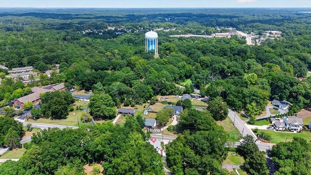 54 Roscoe Road, Newnan, GA 30263