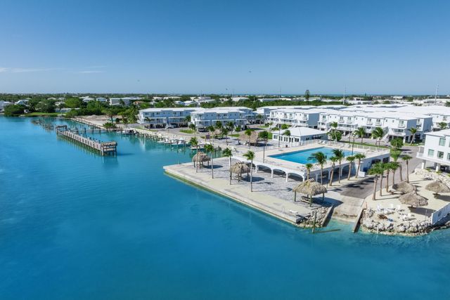 10877 Overseas Hwy Apt 31, Marathon, FL 33050