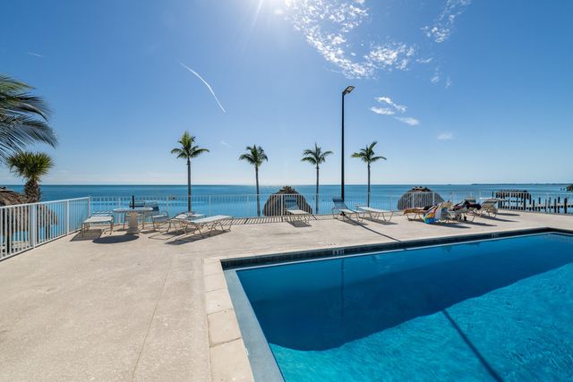 10877 Overseas Hwy Apt 31, Marathon, FL 33050