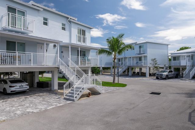 10877 Overseas Hwy Apt 31, Marathon, FL 33050