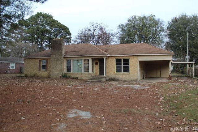 504 NE 3rd Street, England, AR 72046