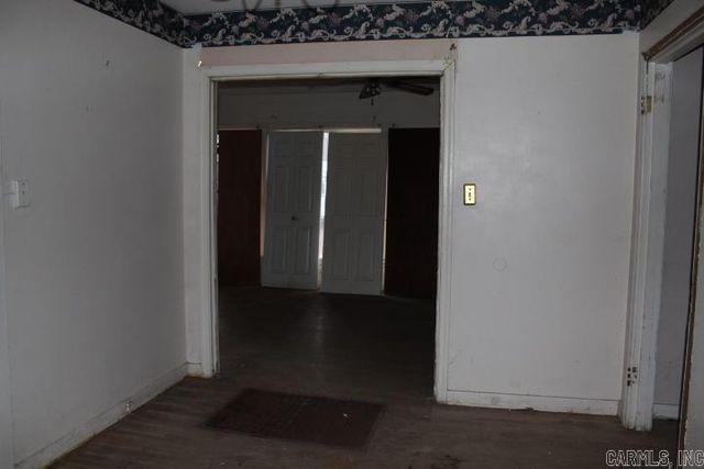 504 NE 3rd Street, England, AR 72046