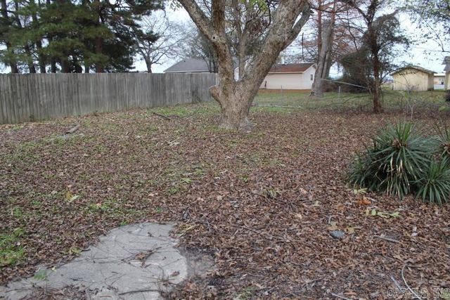 504 NE 3rd Street, England, AR 72046