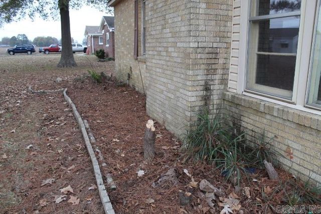 504 NE 3rd Street, England, AR 72046