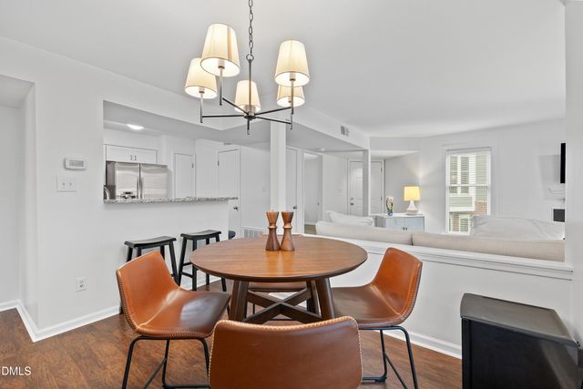 1021 Wirewood Drive 202, Raleigh, NC 27605