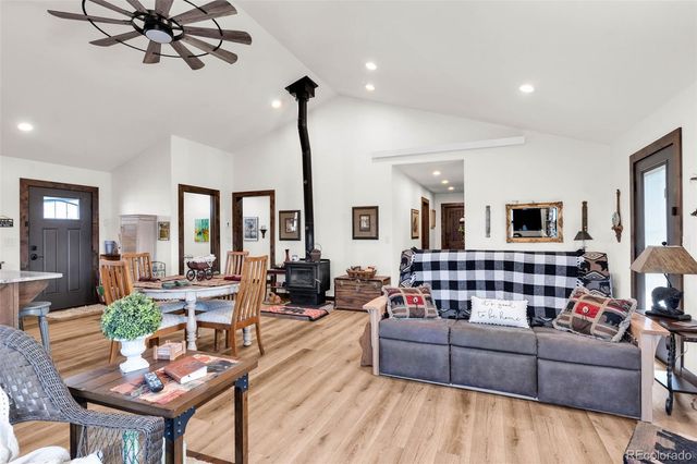 114 Third, Silver Cliff, CO 81252