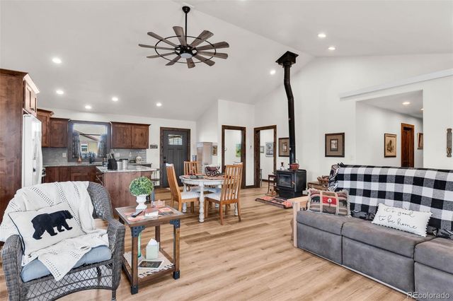 114 Third, Silver Cliff, CO 81252