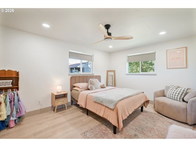 18209 Ne PEG Rd, Yacolt, WA 98675
