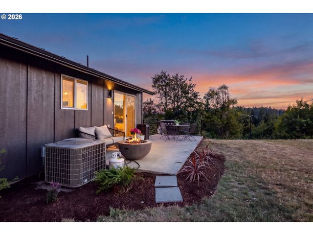 18209 Ne PEG Rd, Yacolt, WA 98675