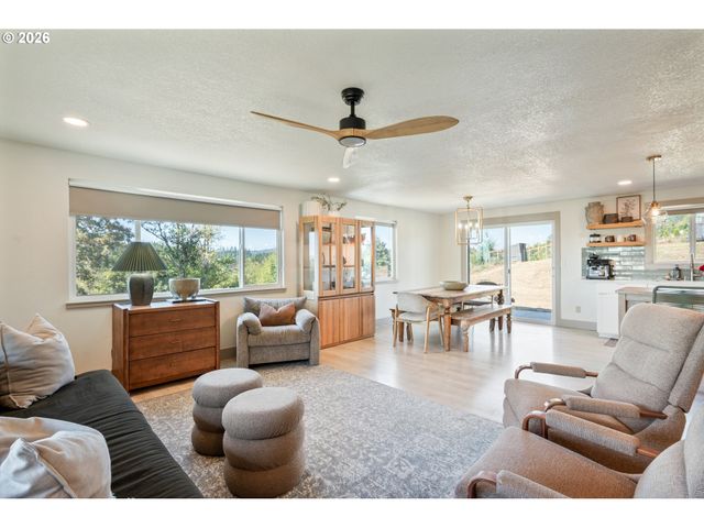 18209 Ne PEG Rd, Yacolt, WA 98675