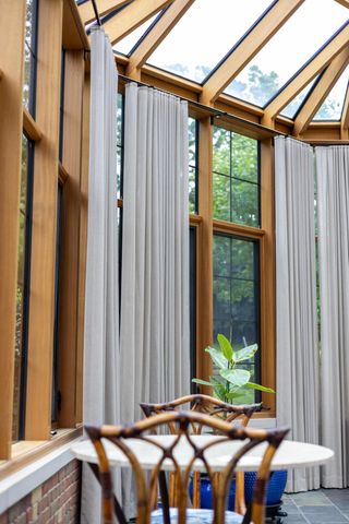 2010 Devonshire Road, Ann Arbor, MI 48104