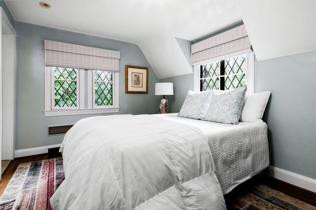 2010 Devonshire Road, Ann Arbor, MI 48104