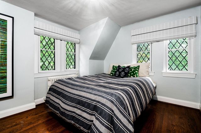 2010 Devonshire Road, Ann Arbor, MI 48104