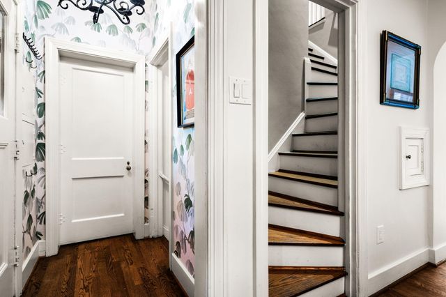 2010 Devonshire Road, Ann Arbor, MI 48104