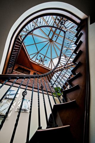 2010 Devonshire Road, Ann Arbor, MI 48104