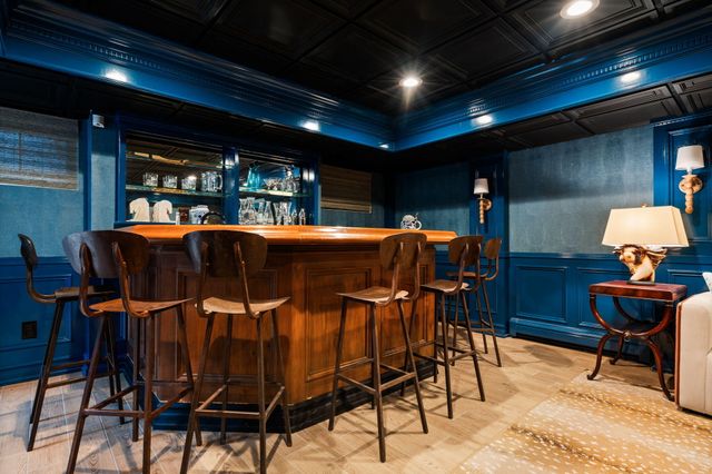 2010 Devonshire Road, Ann Arbor, MI 48104