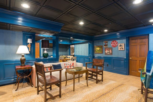 2010 Devonshire Road, Ann Arbor, MI 48104