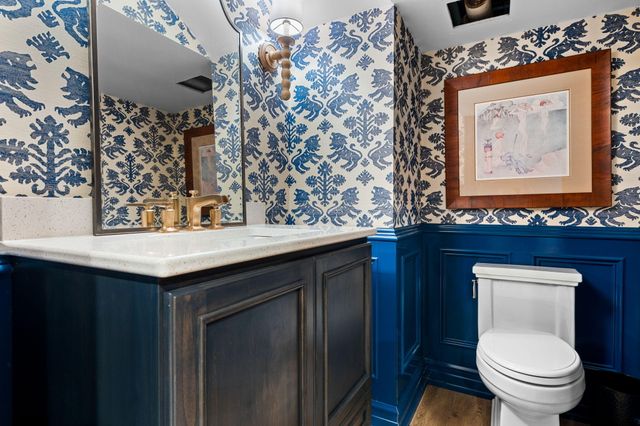 2010 Devonshire Road, Ann Arbor, MI 48104