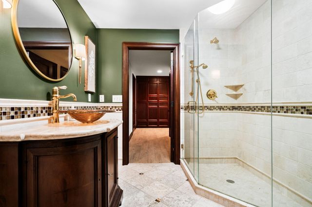 2010 Devonshire Road, Ann Arbor, MI 48104