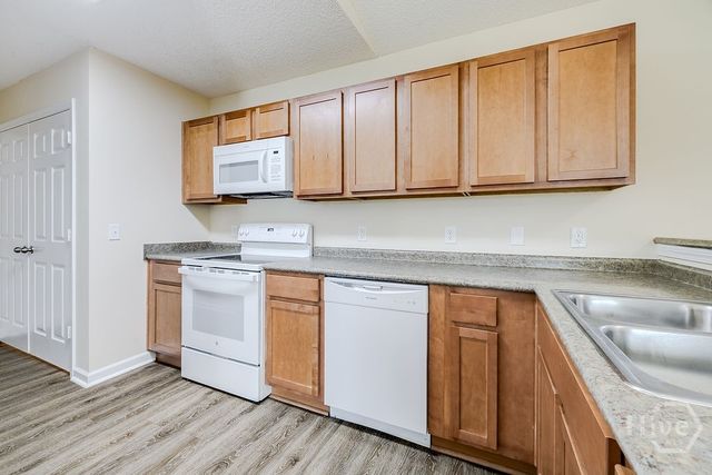 106 Pine Thicket Way, Springfield, GA 31329