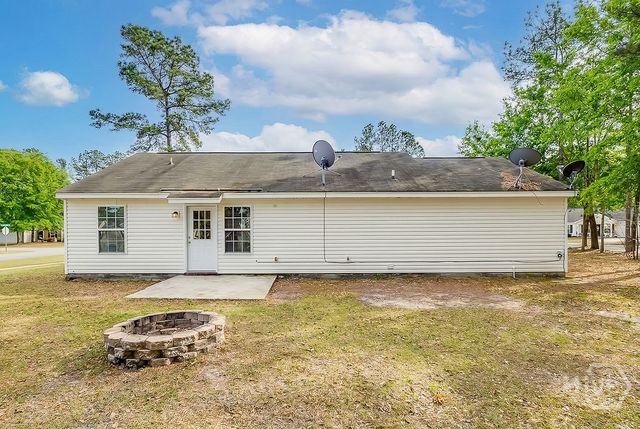 106 Pine Thicket Way, Springfield, GA 31329