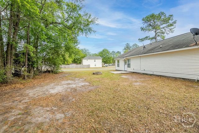 106 Pine Thicket Way, Springfield, GA 31329