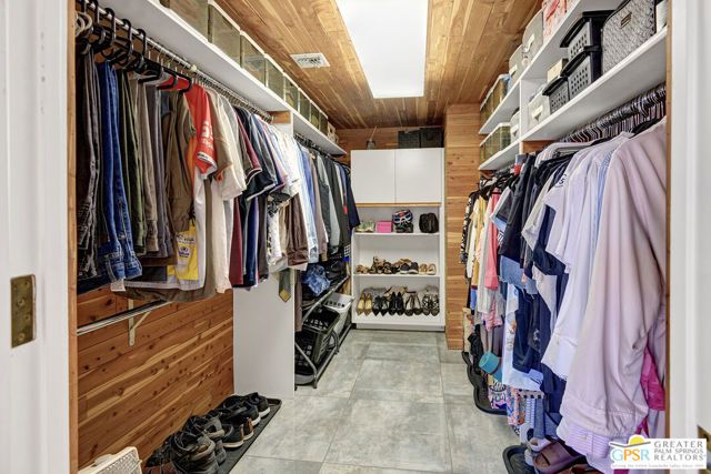 186 S Kavenish Drive, Rancho Mirage, CA 92270