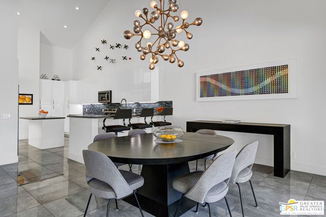 186 S Kavenish Drive, Rancho Mirage, CA 92270