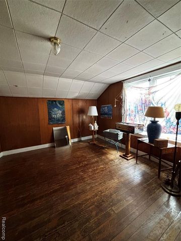 5809 Courville Street, Detroit, MI 48224