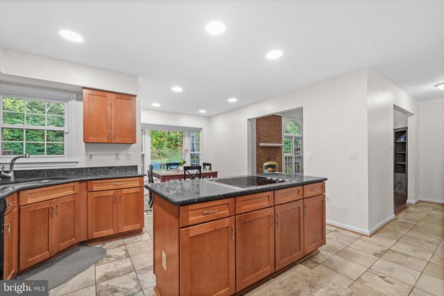 1205 CAMEO CT, Herndon, VA 20170