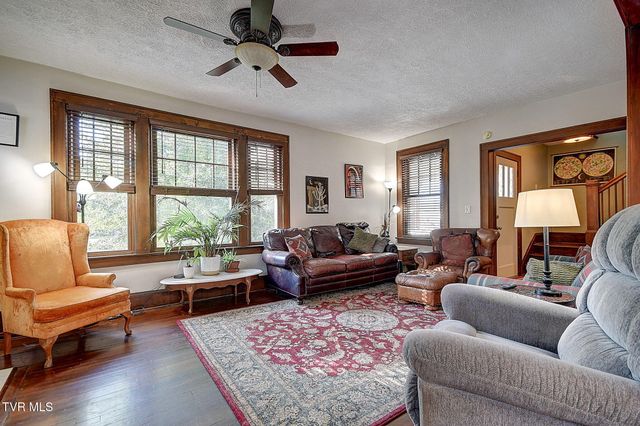 1125 Euclid Avenue, Bristol, VA 24201