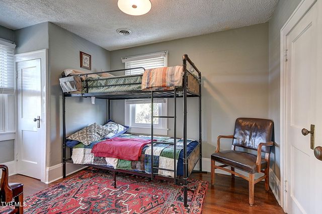 1125 Euclid Avenue, Bristol, VA 24201
