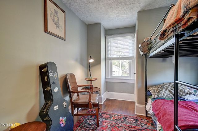 1125 Euclid Avenue, Bristol, VA 24201