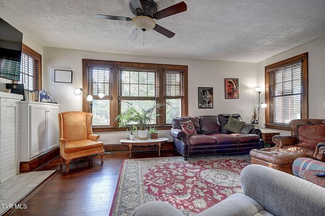 1125 Euclid Avenue, Bristol, VA 24201