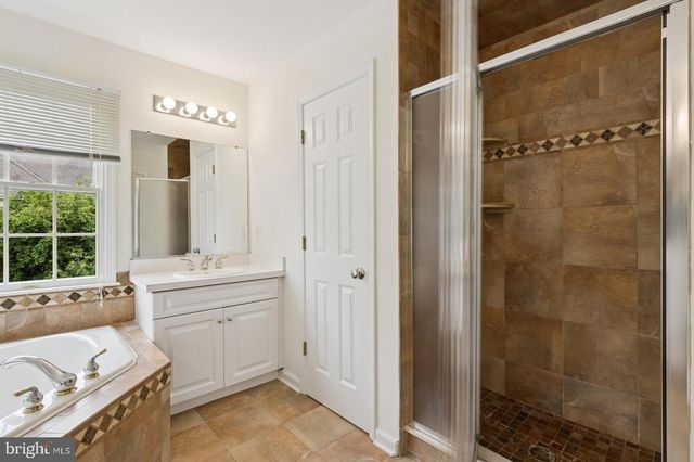 7 FLANDERS VALLEY CT, Skillman, NJ 08558