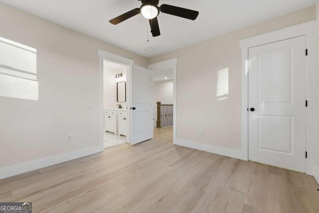 1043 Mccalla Street NE, Conyers, GA 30012