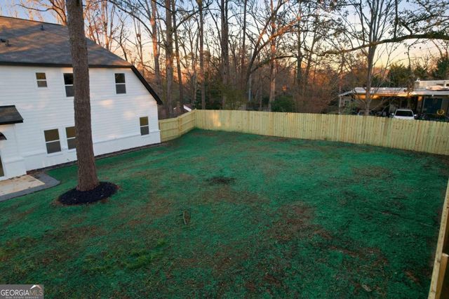 1043 Mccalla Street NE, Conyers, GA 30012