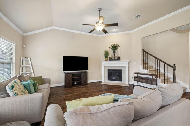 3805 Enchanted Timbers Lane, Spring, TX 77386