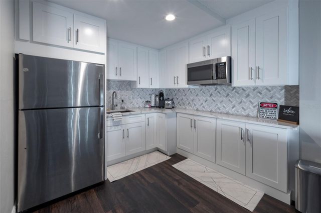 6480 S ATLANTIC AVENUE, New Smyrna Beach, FL 32169