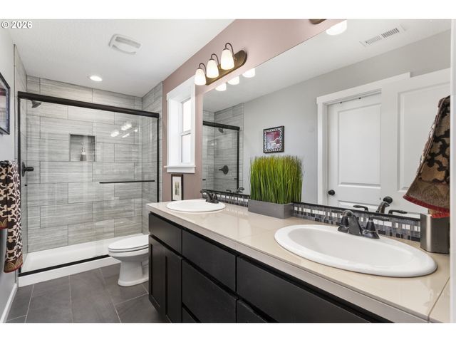 5897 Se 33RD St, Gresham, OR 97080