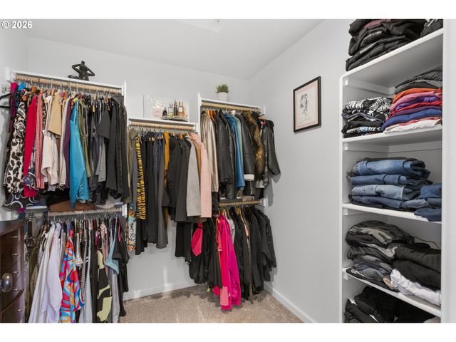 5897 Se 33RD St, Gresham, OR 97080