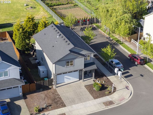 5897 Se 33RD St, Gresham, OR 97080