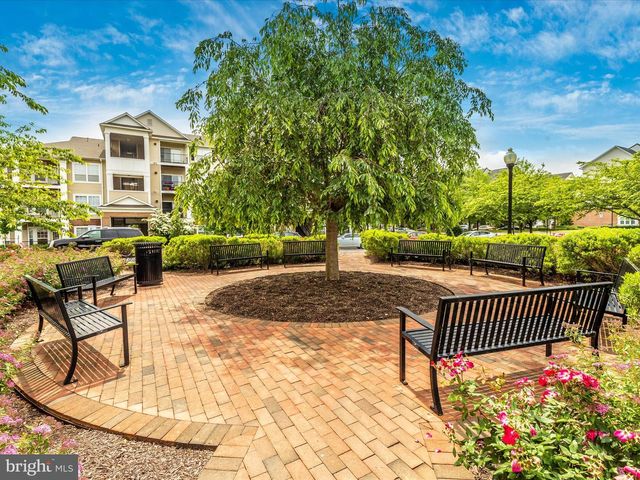 13506 DERRY GLEN CT #402, Germantown, MD 20874