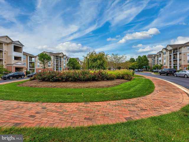 13506 DERRY GLEN CT #402, Germantown, MD 20874