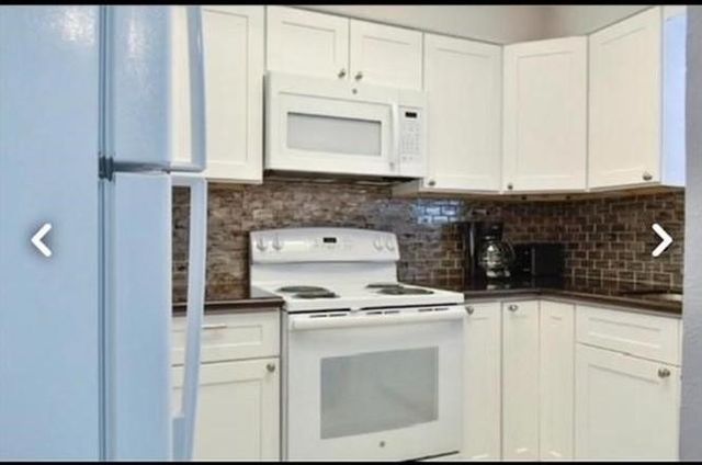 9910 Royal Lane 806, Dallas, TX 75231