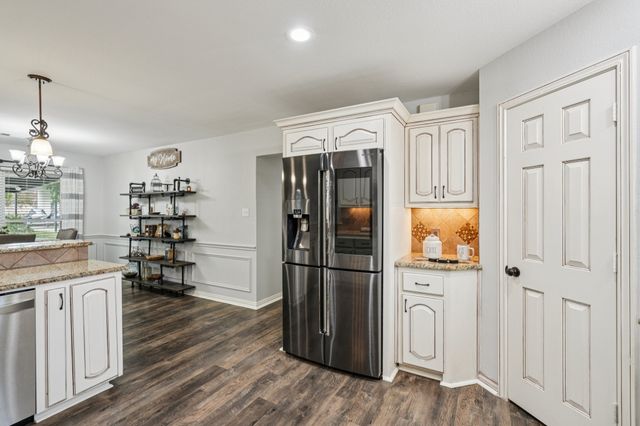 10072 Manor Way, Forney, TX 75126